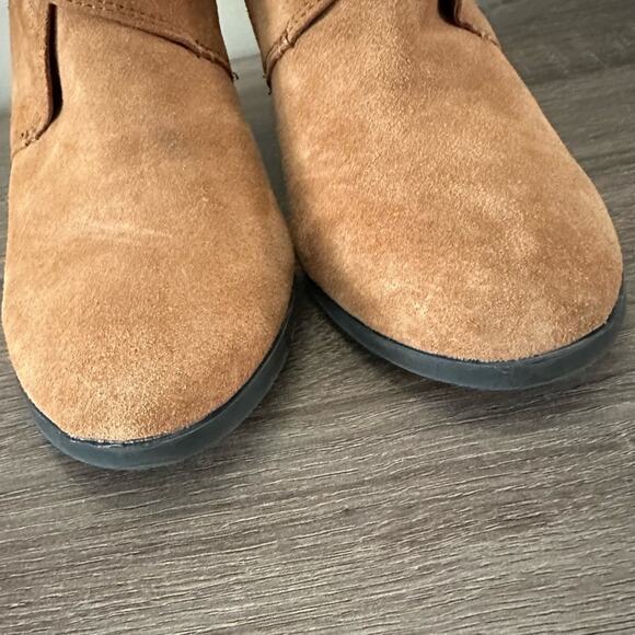 2/$25 Lucky Brand Sumarah Suede Wedge Booties Camel Tan Leather Size 8.5 Neutral - Picture 7 of 11